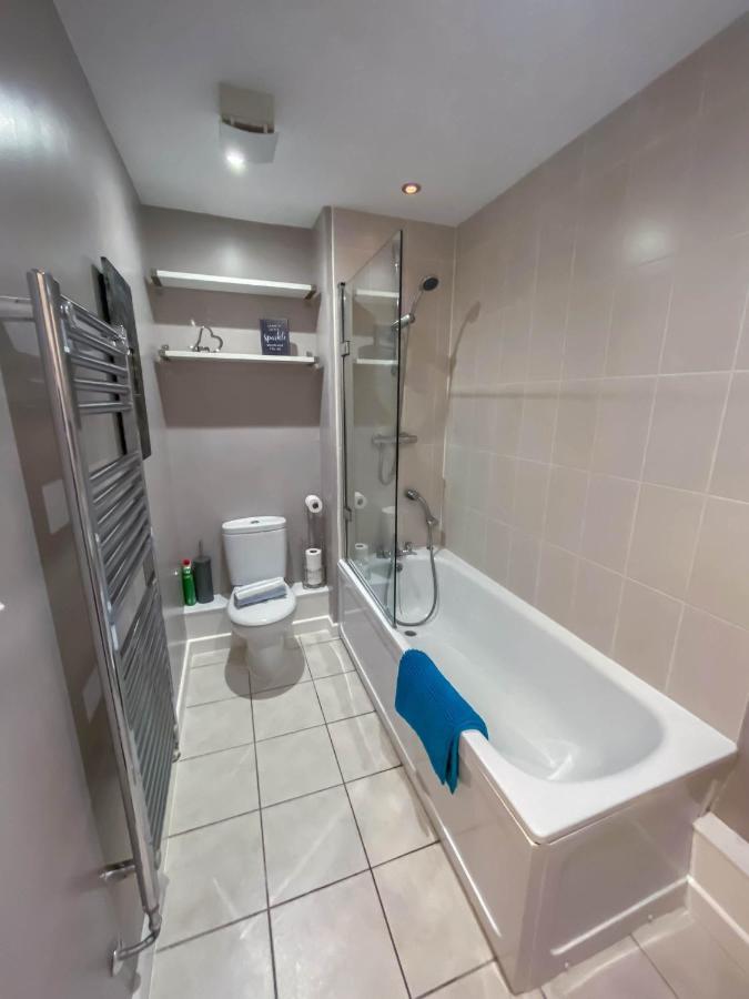 The Augustine - Modern Two Bed Ground Floor Apartment With Parking Кентърбъри Екстериор снимка